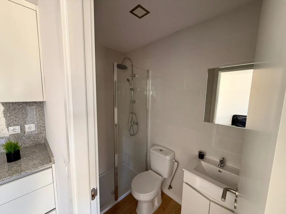 Moradia T0 para Venda em Canelas Foto 9