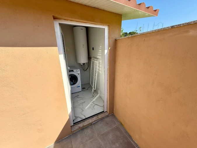 Moradia T0 para Venda em Canelas Foto 12