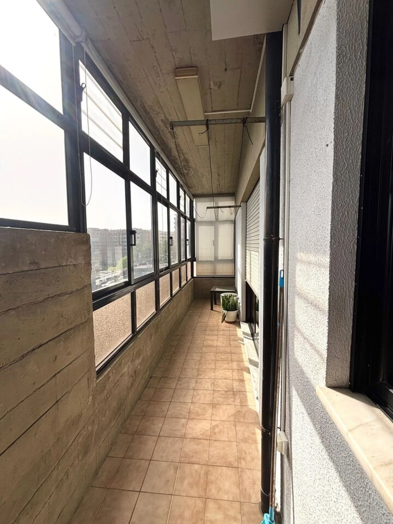 Apartamento T2 para Venda em Mafamude e Vilar do Paraíso Foto 5