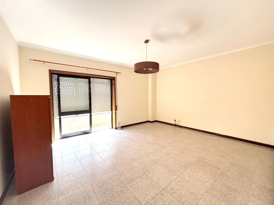 Apartamento T2 para Venda em Mafamude e Vilar do Paraíso Foto 6