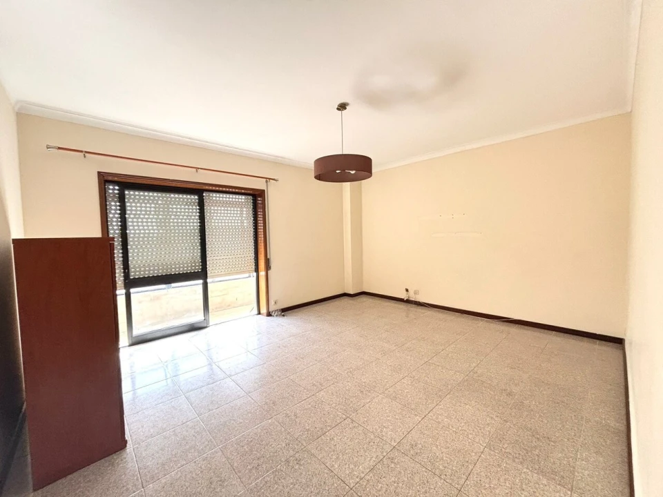Apartamento T2 para Venda em Mafamude e Vilar do Paraíso Foto 10