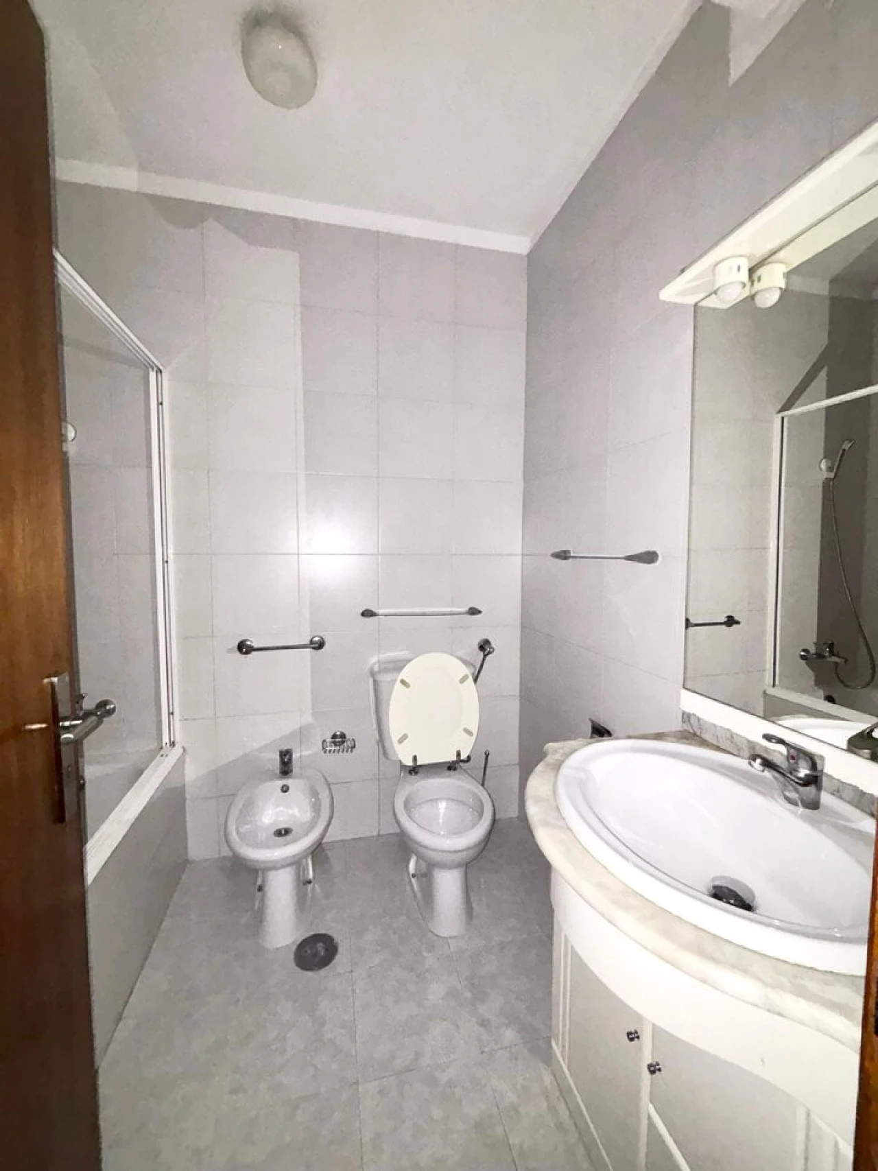 Apartamento T2 para Venda em Mafamude e Vilar do Paraíso Foto 13