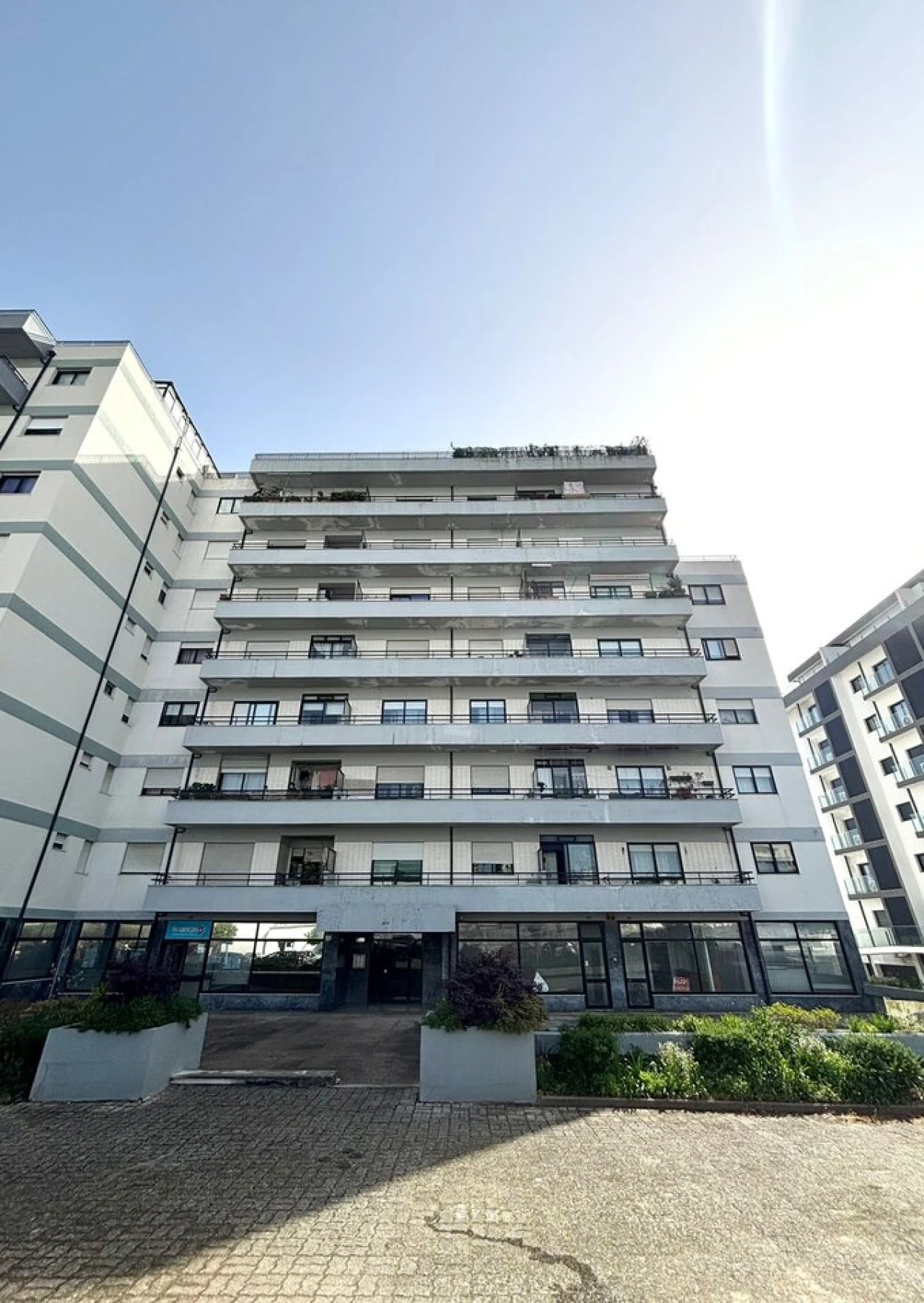 Apartamento T2 para Venda em Mafamude e Vilar do Paraíso Foto 26