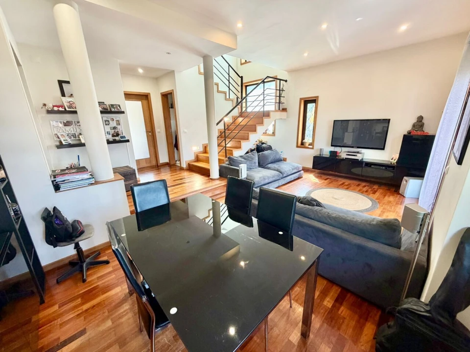 Moradia T3 para Venda em Serzedo e Perosinho Foto 9