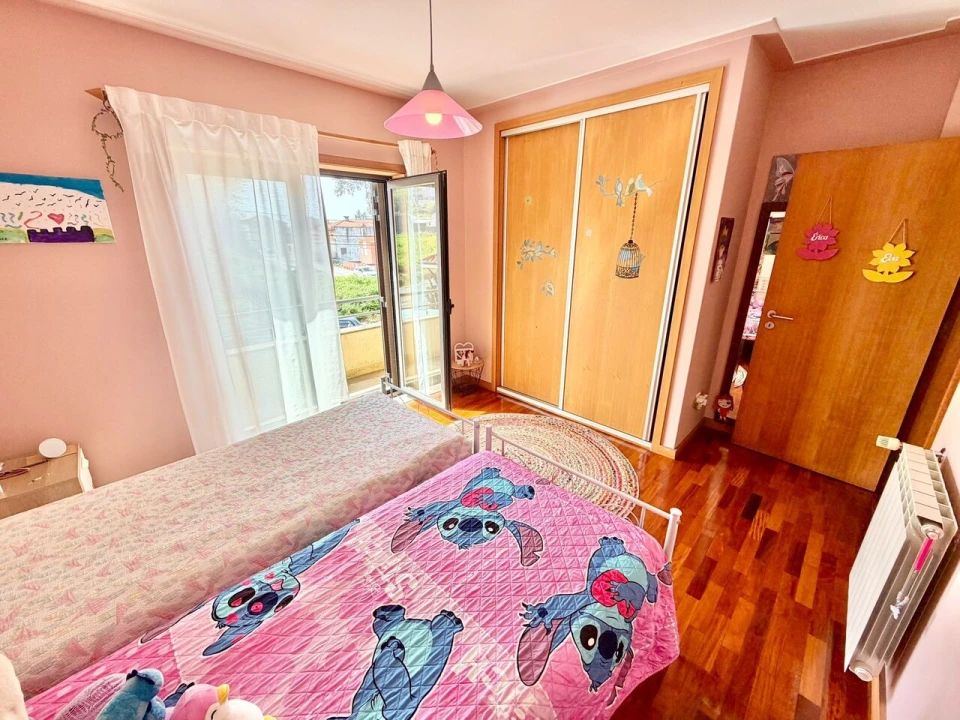 Moradia T3 para Venda em Serzedo e Perosinho Foto 19