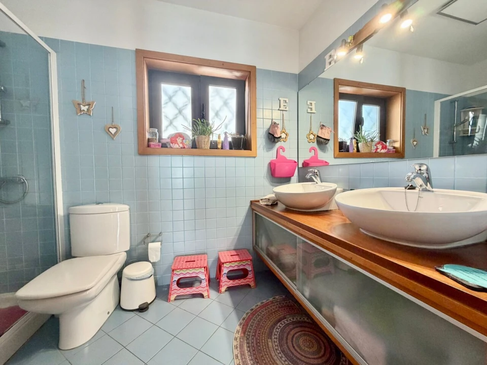 Moradia T3 para Venda em Serzedo e Perosinho Foto 20