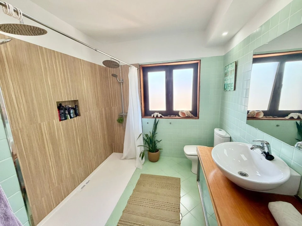 Moradia T3 para Venda em Serzedo e Perosinho Foto 25