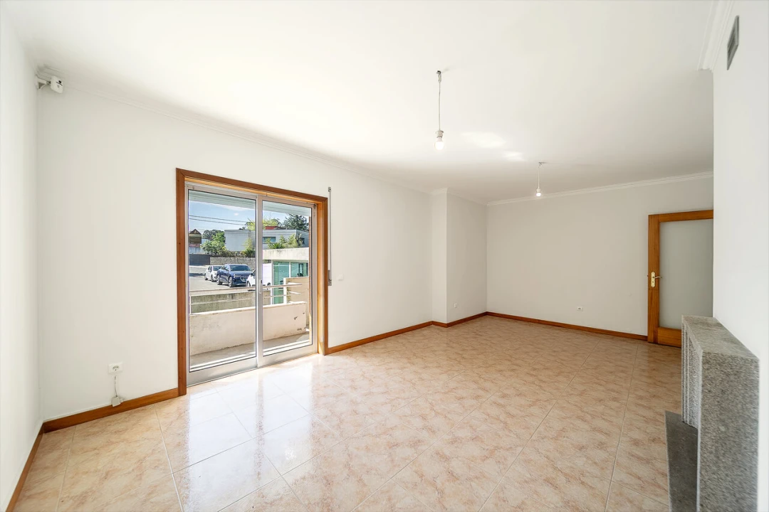 Apartamento T3 para Venda em Avintes Foto 4