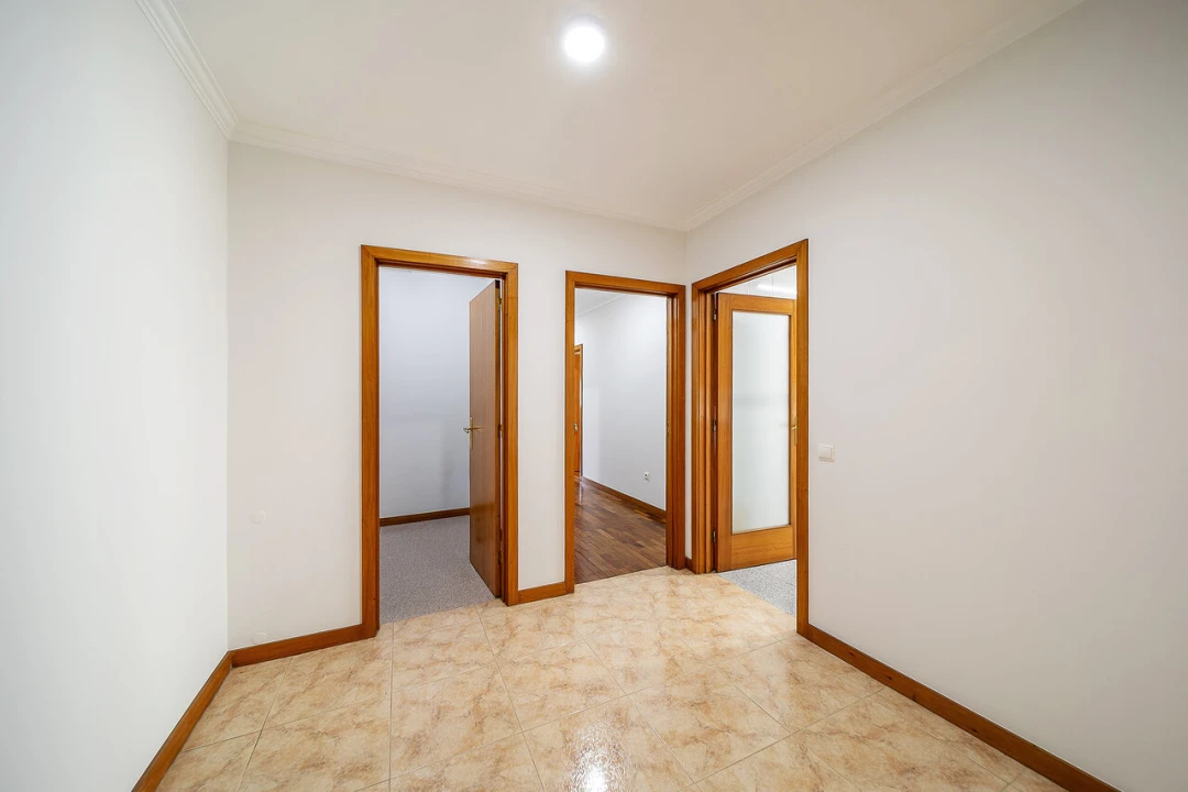 Apartamento T3 para Venda em Avintes Foto 10