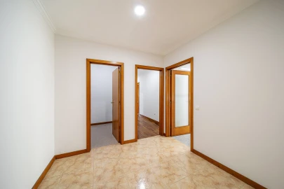 Apartamento T3 para Venda em Avintes