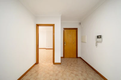 Apartamento T3 para Venda em Avintes