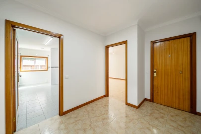 Apartamento T3 para Venda em Avintes