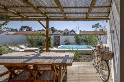 Moradia T3 para Venda em Santa Maria do Castelo e Santiago e Santa Susana