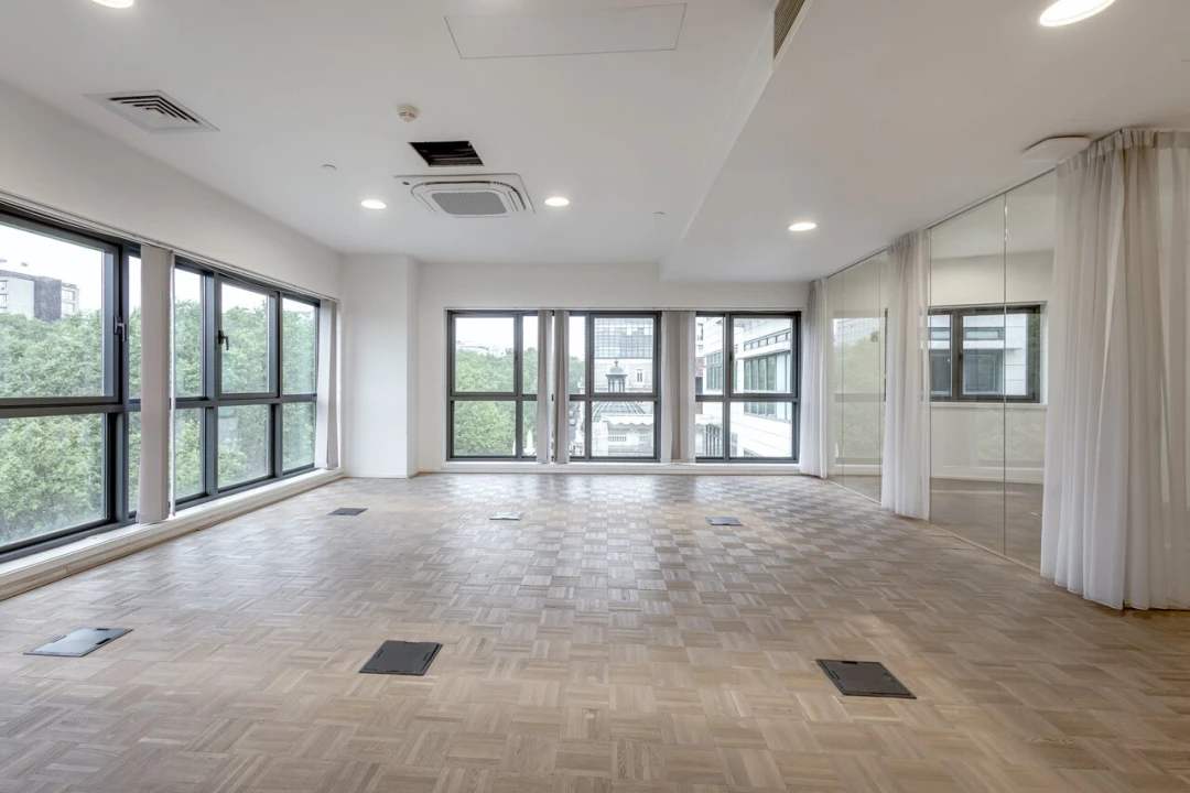 Escritório para Arrendamento em Santo António Foto 3