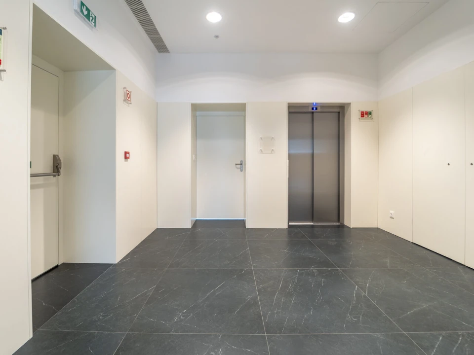 Escritório para Arrendamento em Ramalde Foto 12