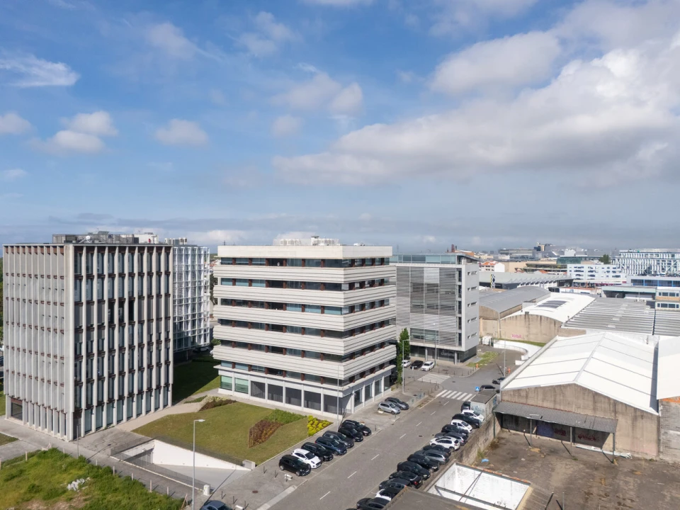Escritório para Arrendamento em Ramalde Foto 19