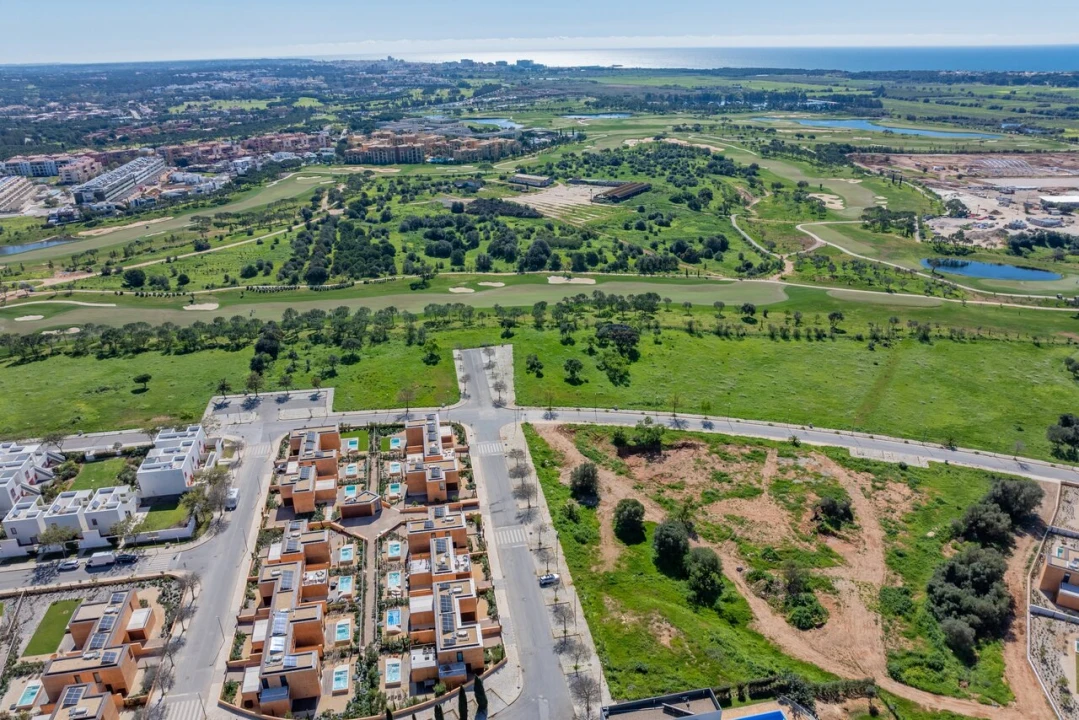 Moradia T3 para Venda em Quarteira Foto 37