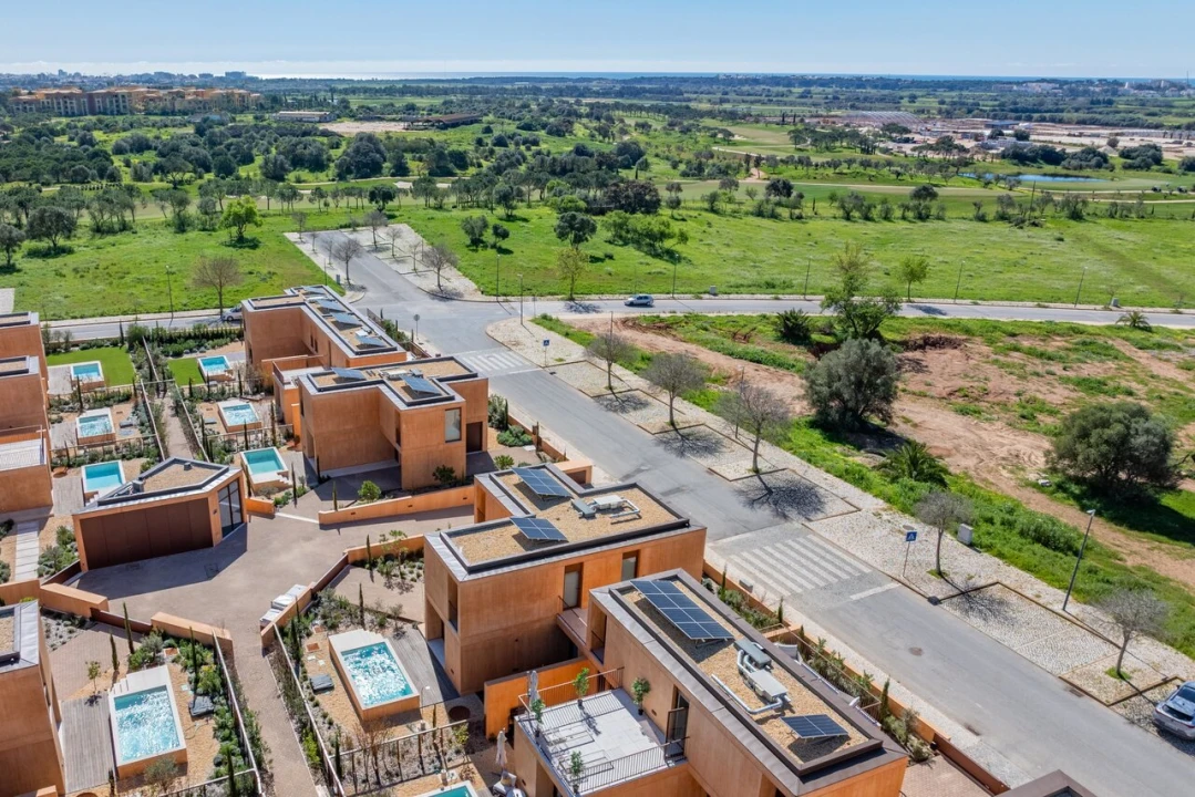 Moradia T3 para Venda em Quarteira Foto 35