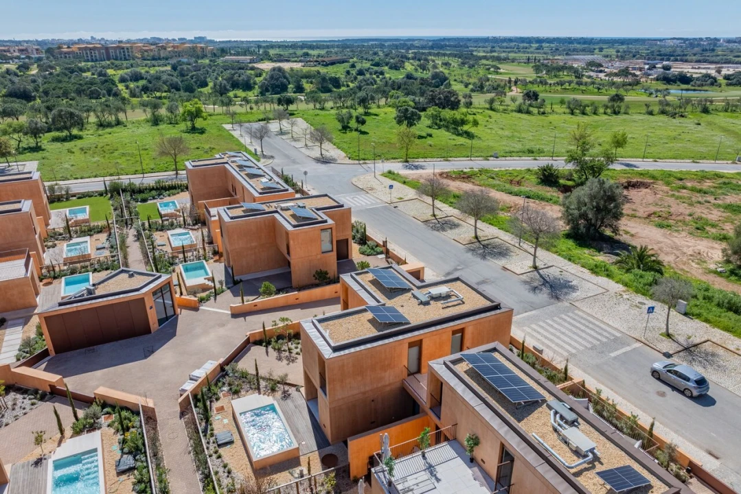 Moradia T3 para Venda em Quarteira Foto 33