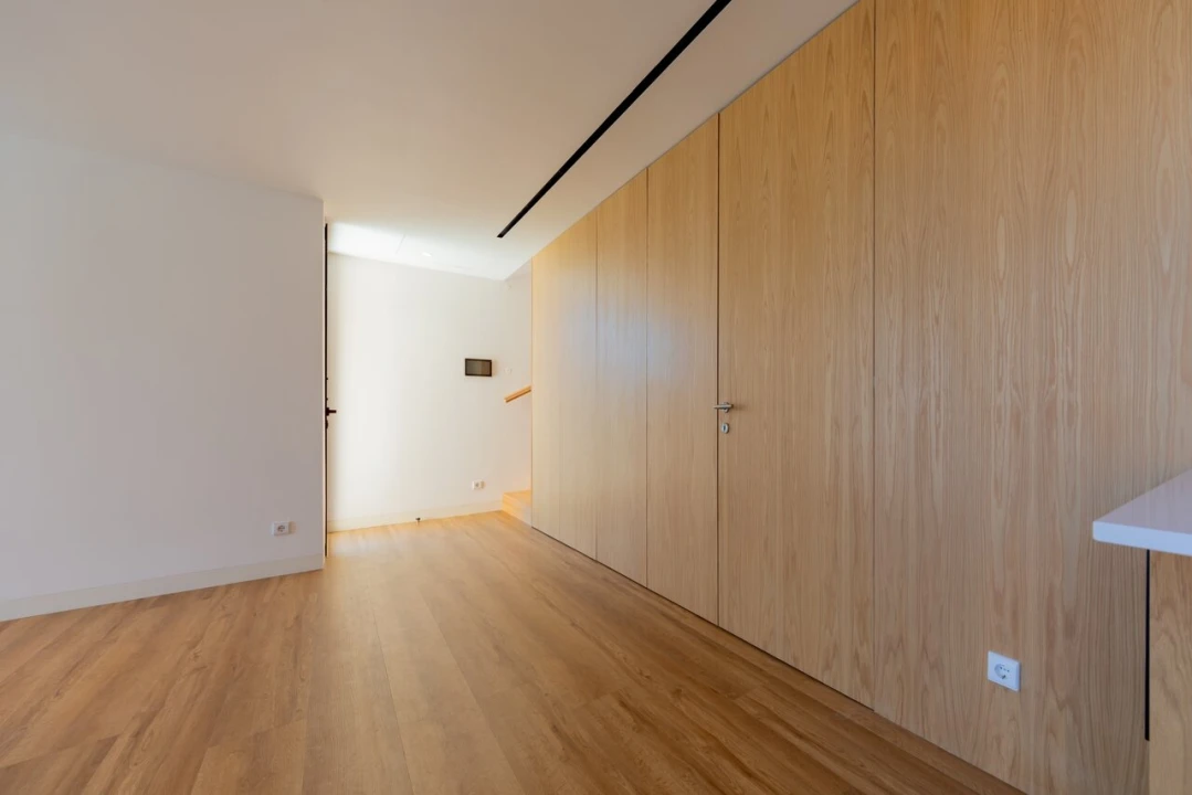 Moradia T3 para Venda em Quarteira Foto 11