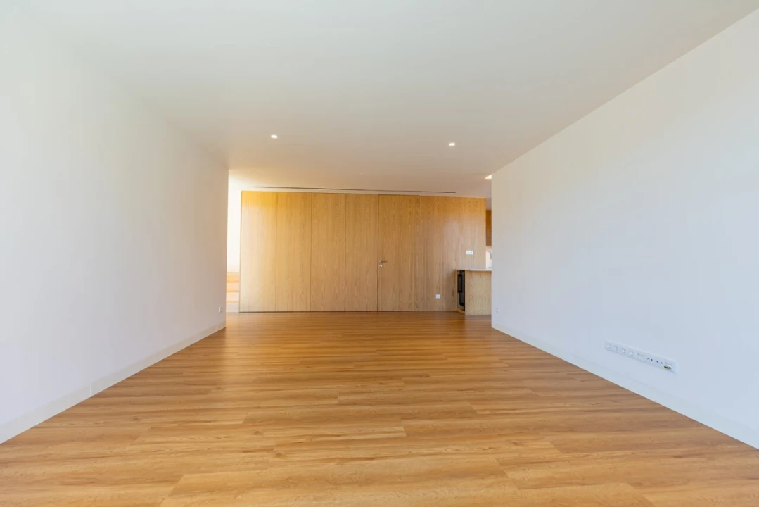 Moradia T3 para Venda em Quarteira Foto 13