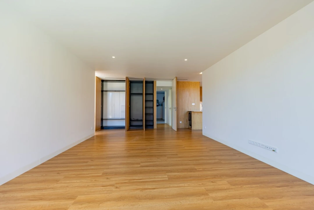 Moradia T3 para Venda em Quarteira Foto 10