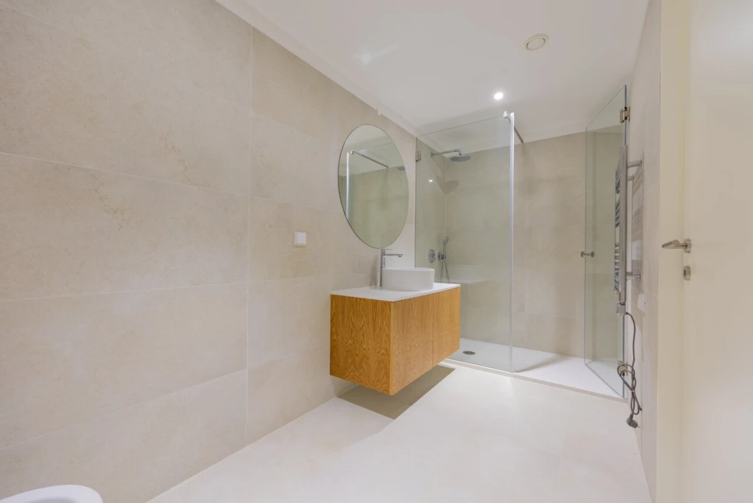 Moradia T3 para Venda em Quarteira Foto 27