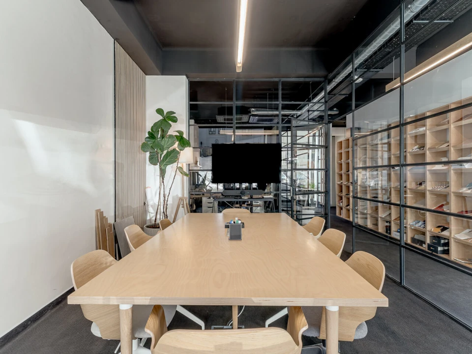 Loja para Arrendamento em Campo de Ourique Foto 9