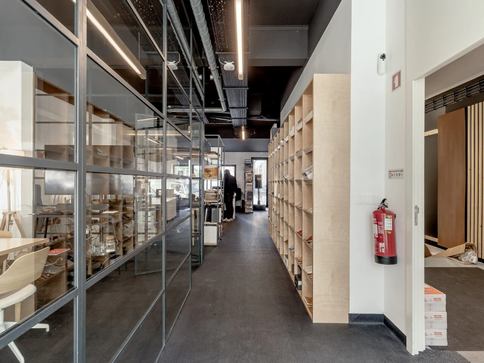 Loja para Arrendamento em Campo de Ourique Foto 18