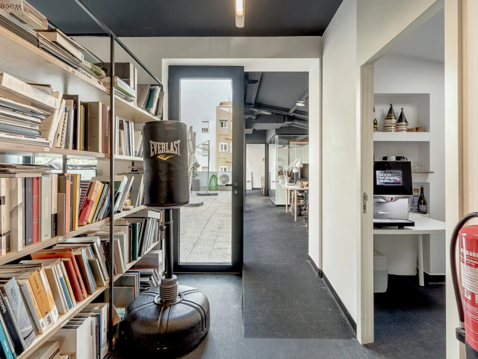 Loja para Arrendamento em Campo de Ourique Foto 17