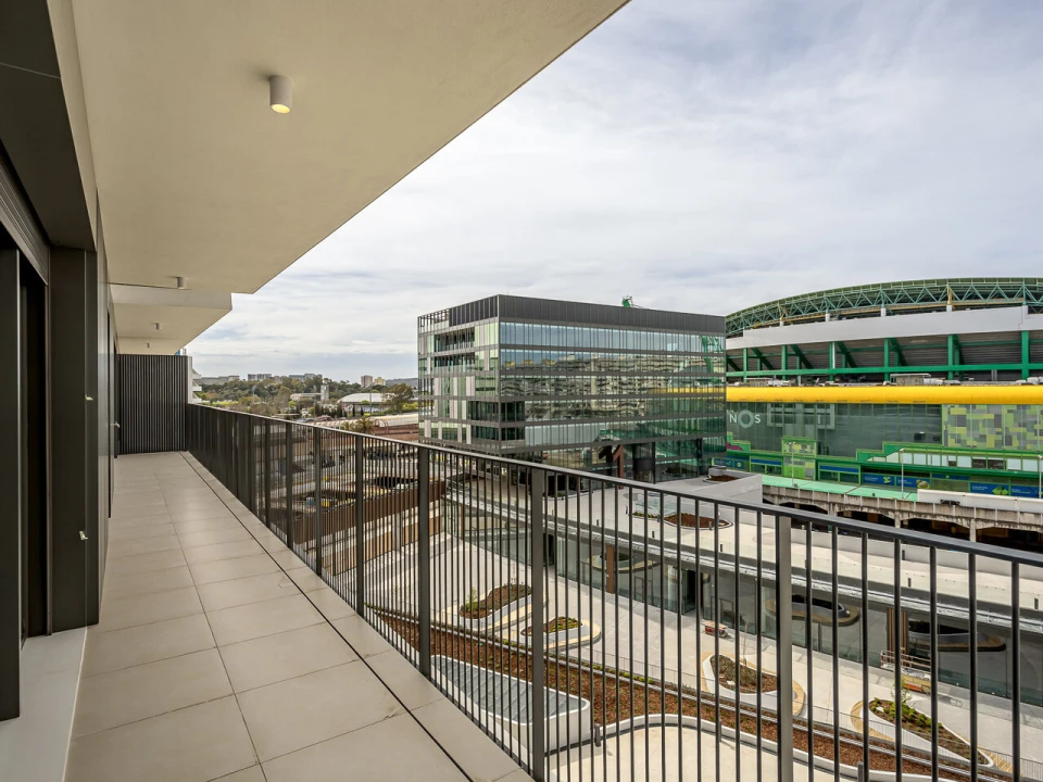Apartamento T4 para Venda em Alvalade Foto 1