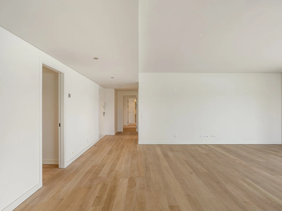 Apartamento T4 para Venda em Alvalade Foto 11