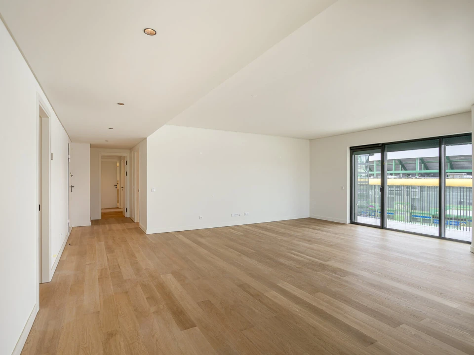 Apartamento T4 para Venda em Alvalade Foto 12