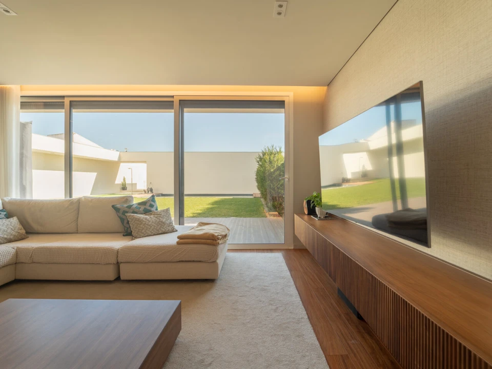 Moradia T4 para Venda em Gulpilhares e Valadares Foto 2