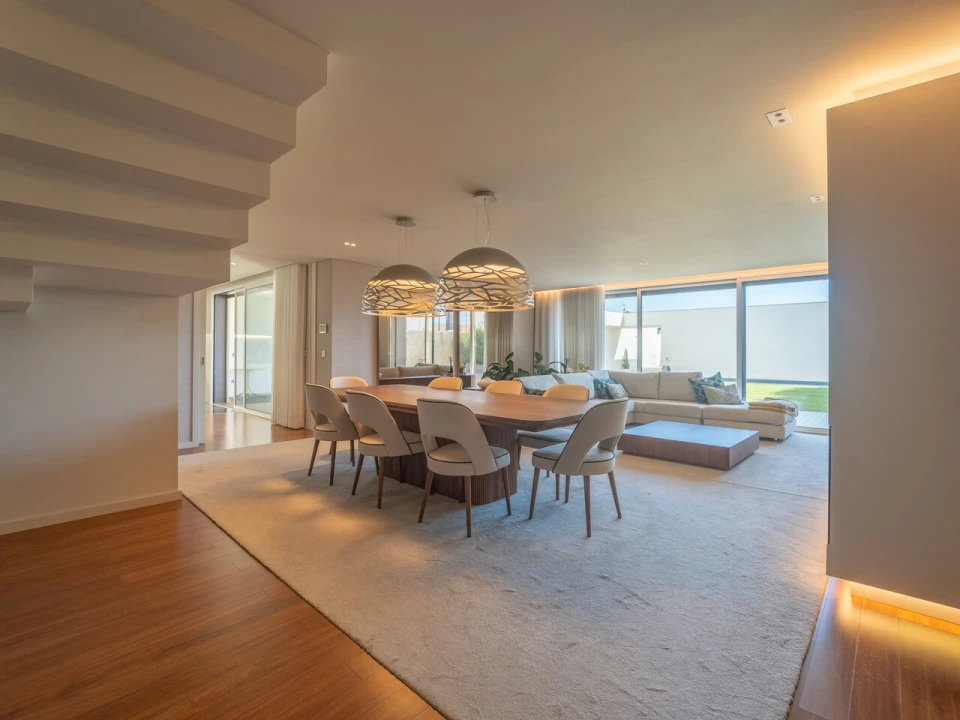 Moradia T4 para Venda em Gulpilhares e Valadares Foto 16