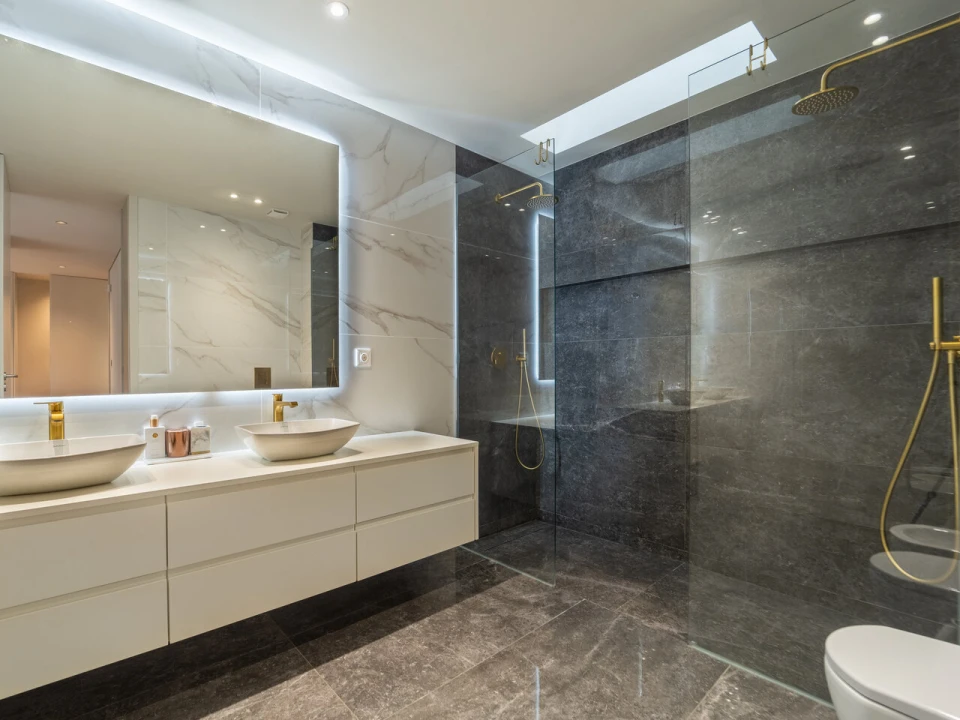 Moradia T4 para Venda em Gulpilhares e Valadares Foto 32