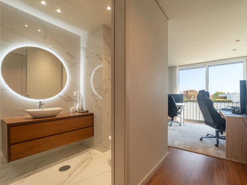 Moradia T4 para Venda em Gulpilhares e Valadares Foto 35