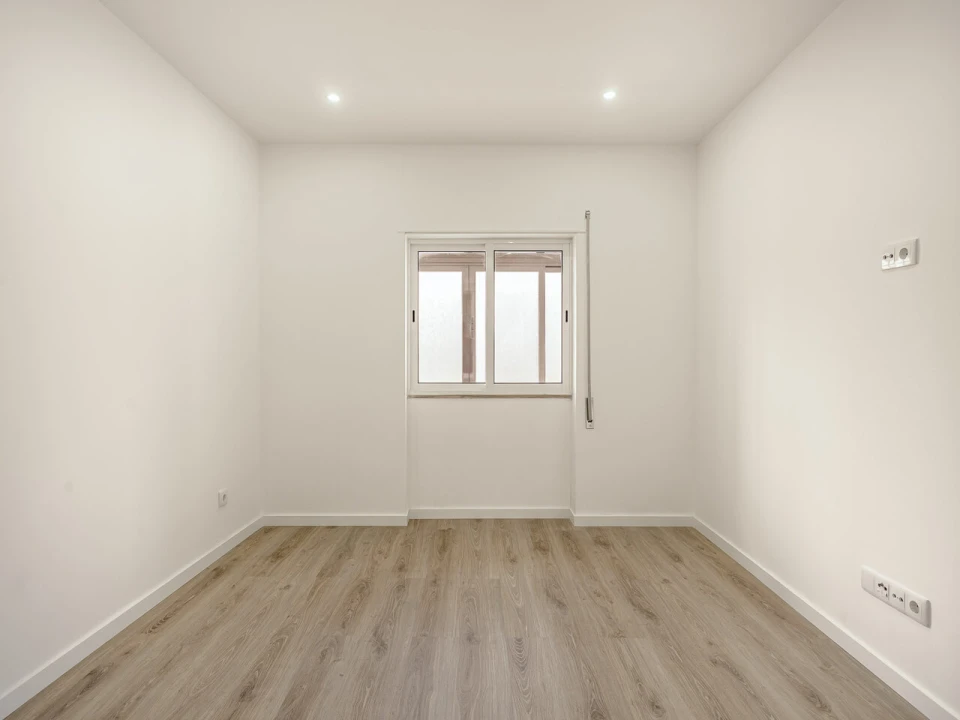 Apartamento T2 para Venda em Alto do Seixalinho, Santo André e Verderena Foto 2