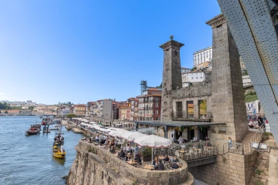Loja para Arrendamento em Cedofeita, Santo Ildefonso, Sé, Miragaia, São Nicolau e Vitória