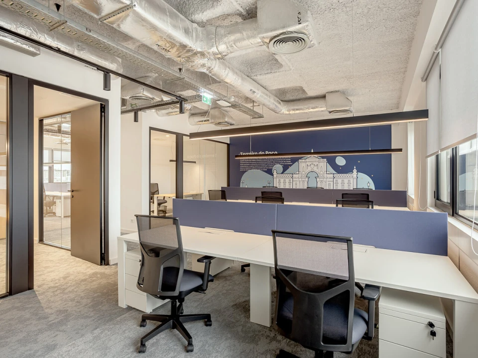 Escritório para Arrendamento em Campolide Foto 11
