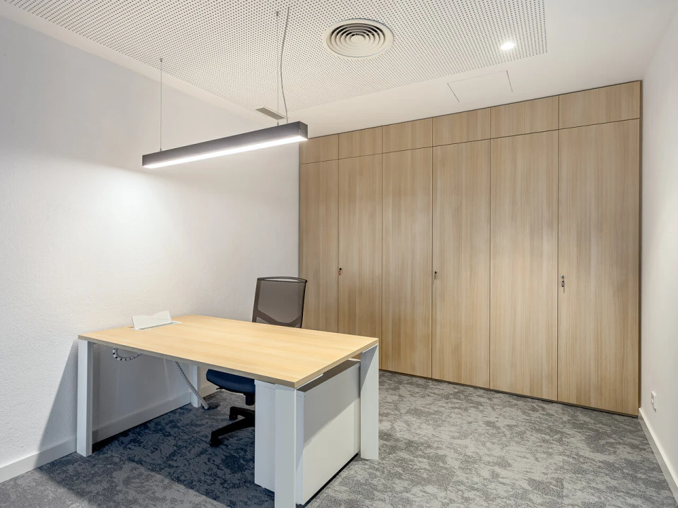 Escritório para Arrendamento em Campolide Foto 14