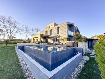 Moradia T3 para Venda em Ericeira