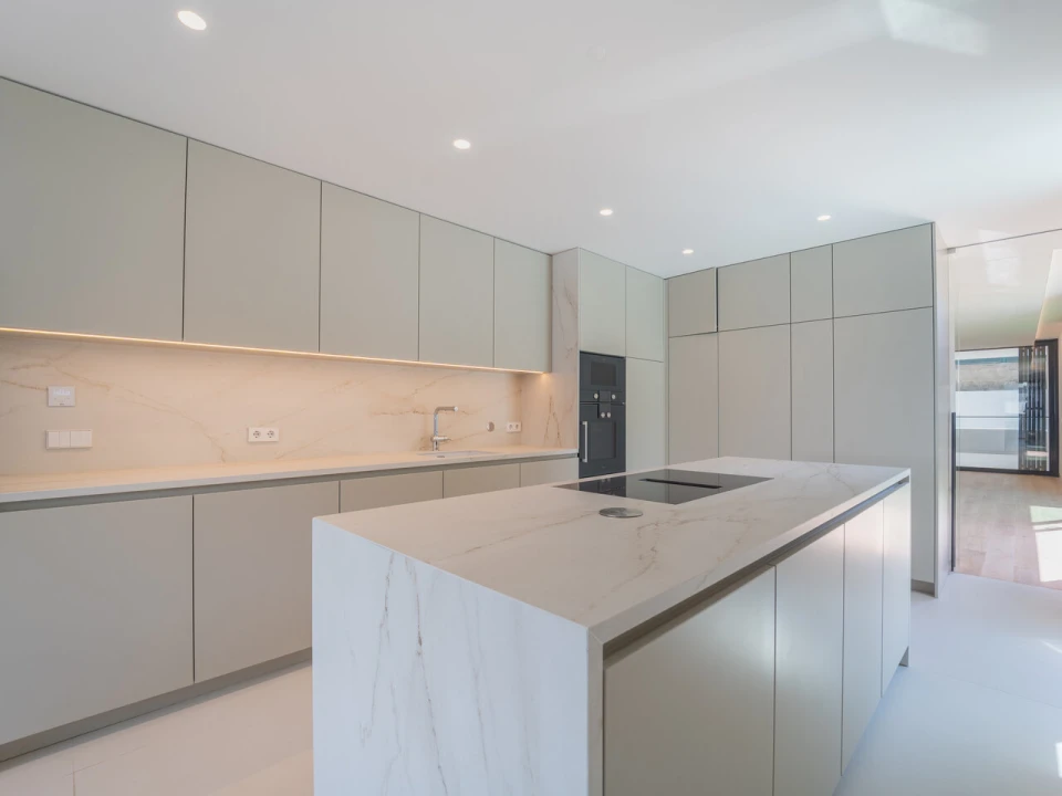 Apartamento T4 para Venda em Aldoar, Foz do Douro e Nevogilde Foto 22