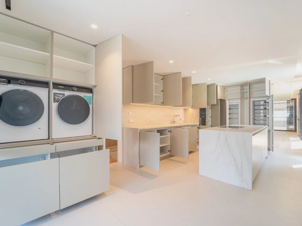 Apartamento T4 para Venda em Aldoar, Foz do Douro e Nevogilde Foto 24
