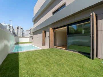 Apartamento T4 para Venda em Aldoar, Foz do Douro e Nevogilde