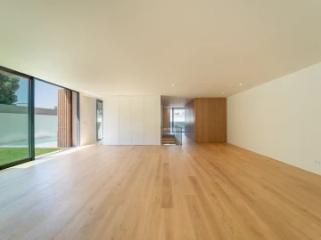 Apartamento T4 para Venda em Aldoar, Foz do Douro e Nevogilde