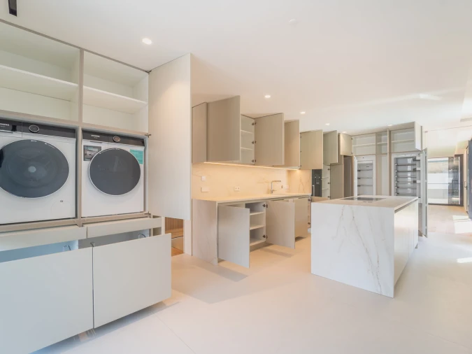Apartamento T4 para Venda em Aldoar, Foz do Douro e Nevogilde Foto 24