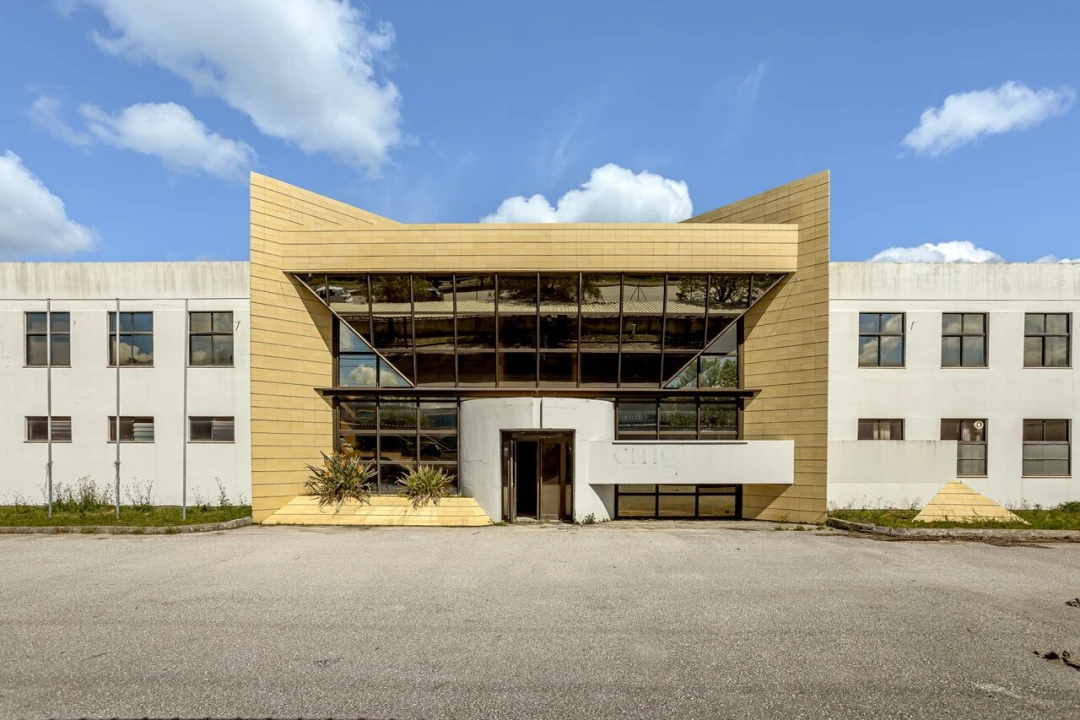 Armazém para Venda em Torres Novas (Santa Maria, Salvador e Santiago) Foto 2