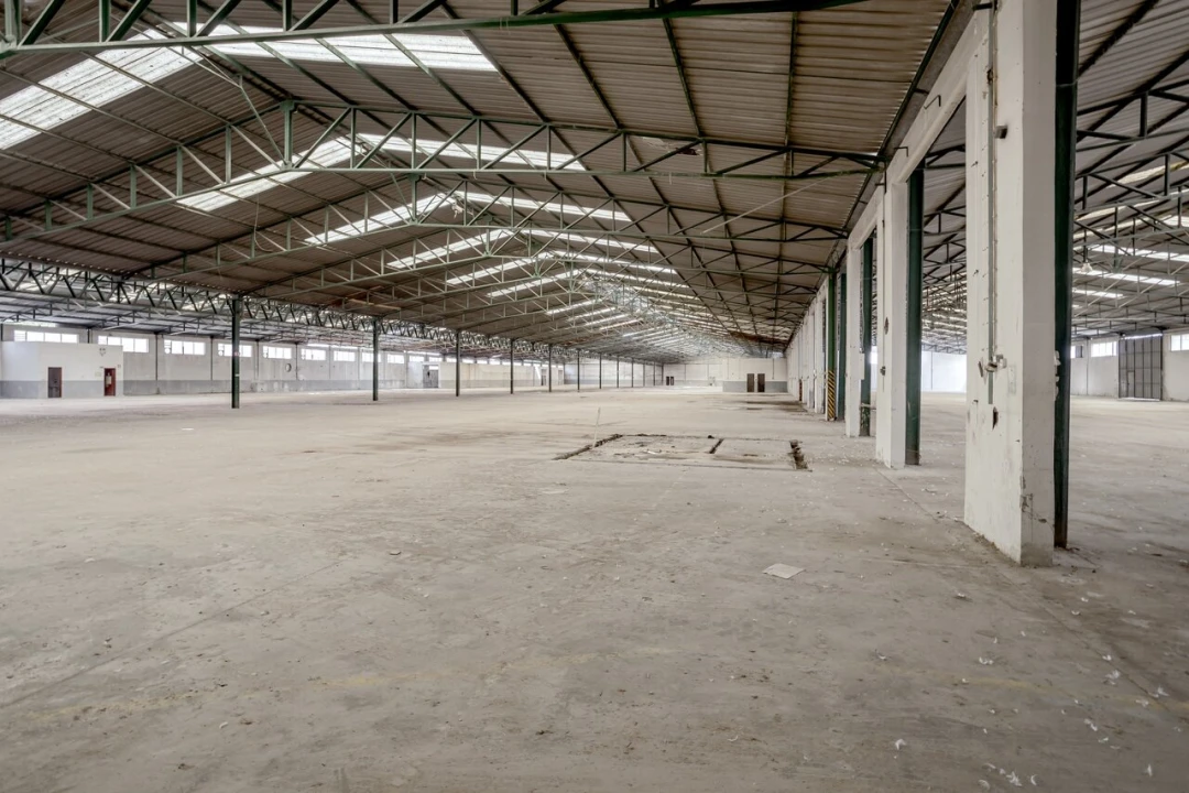 Armazém para Venda em Torres Novas (Santa Maria, Salvador e Santiago) Foto 6