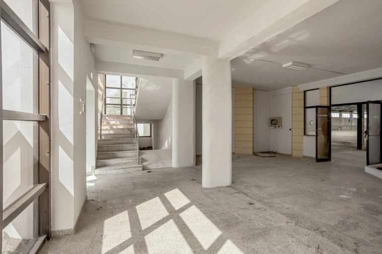 Armazém para Venda em Torres Novas (Santa Maria, Salvador e Santiago) Foto 17